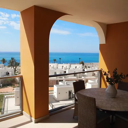 Paradis 1-3 F Apartment